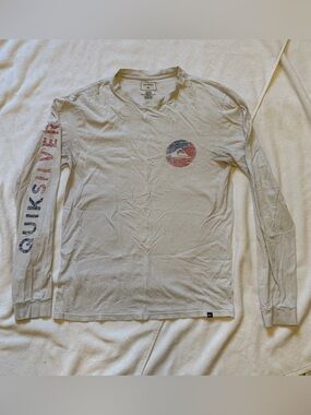 Quiksilver Off White Long Sleeve Tee with Red & Blue Logo